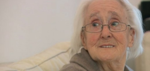 Senhora de 85 anos viciada em Grand Theft Auto IV