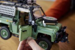 Land Rover Defender 90