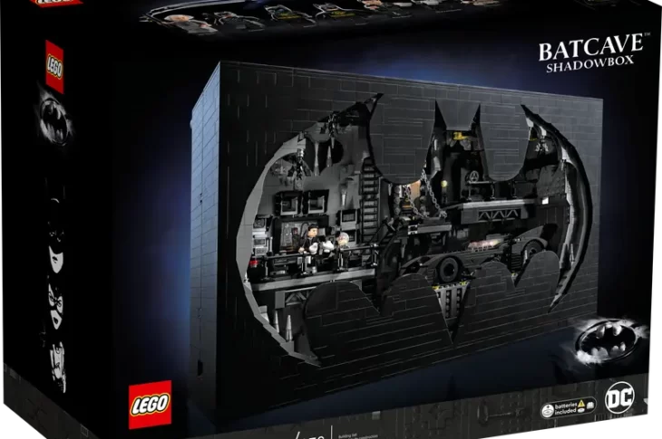 "Batman Returns” Batcave em LEGO