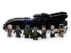 "Batman Returns” Batcave em LEGO