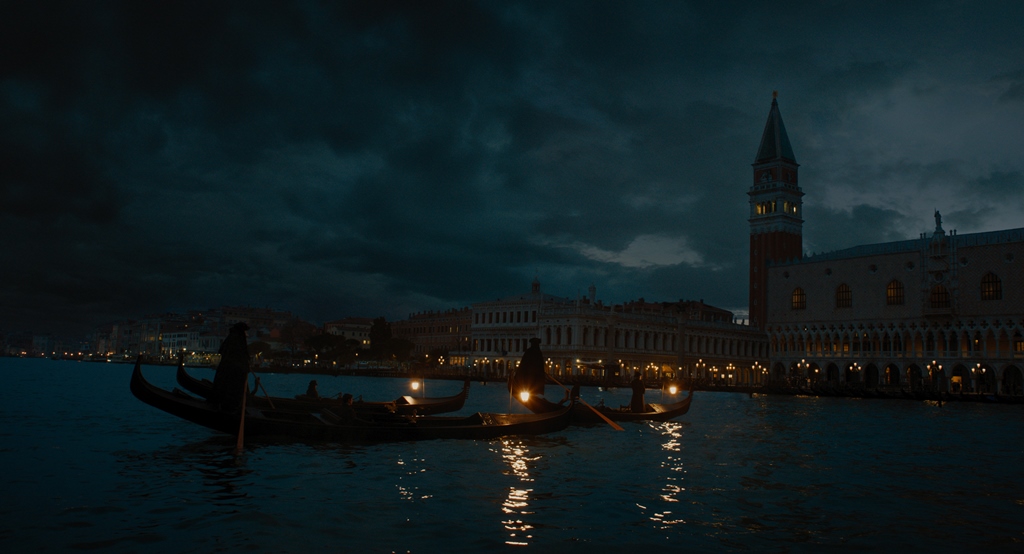 MISTÉRIO EM VENEZA