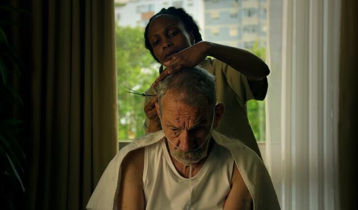 A Memória do Cheiro das Coisas de António Ferreira