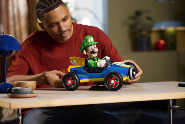 LEGO® Mario Kart™: Luigi e Flecha 8