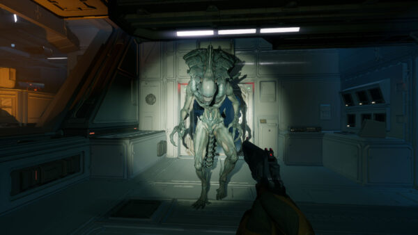 Alien: Rogue Incursion: Part One: Evolved Edition