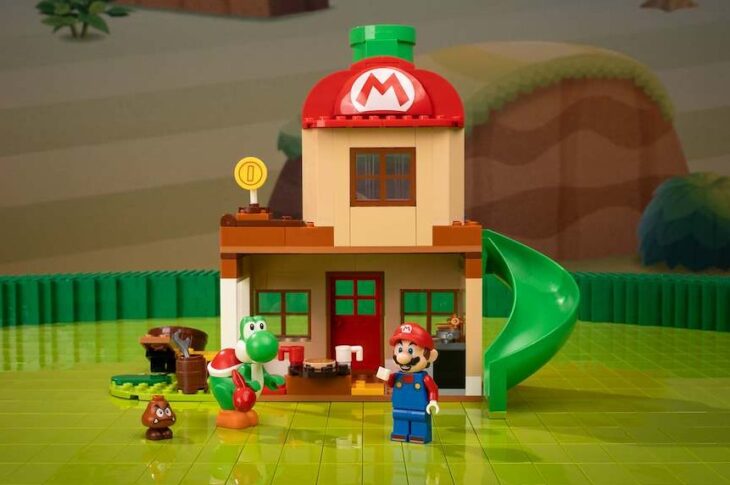 LEGO Super Mario
